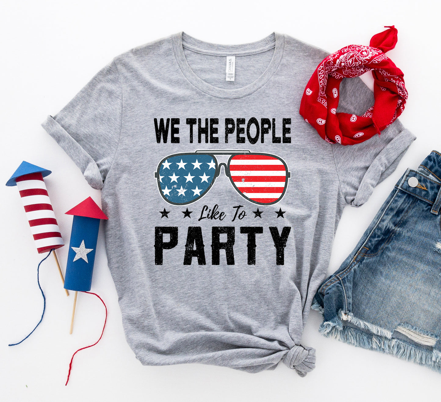 4th of July Shirt - We the people like to party Women's T-shirt