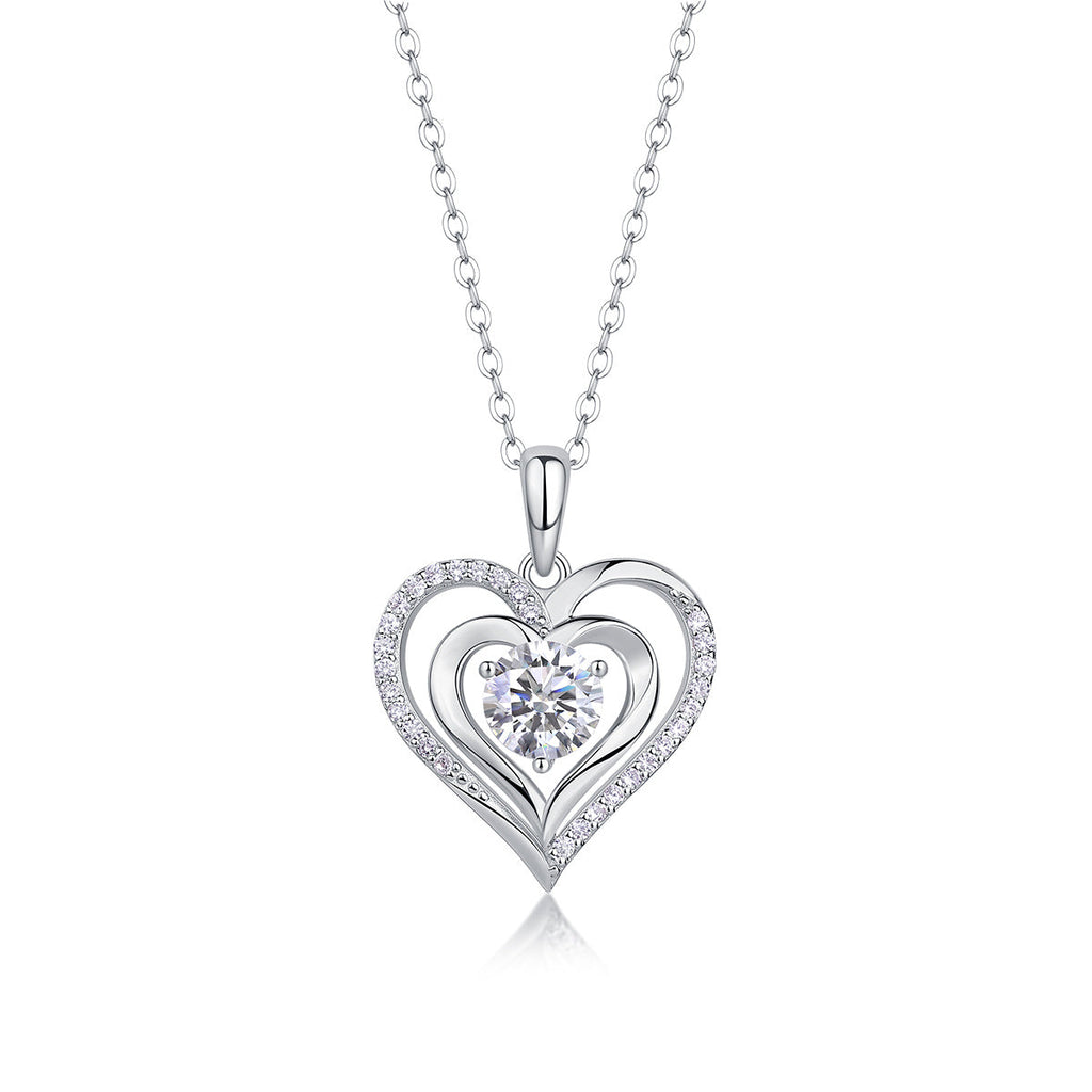 Luxurious Heart-Shaped Moshan Diamond Necklace
