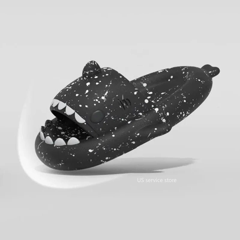 Graffiti Cloudy Shark Slippers Platform Shark Sandal Indoor Bathroom Anti skid Slides Couples Summer Shoes EVA Soft Beach Flops|