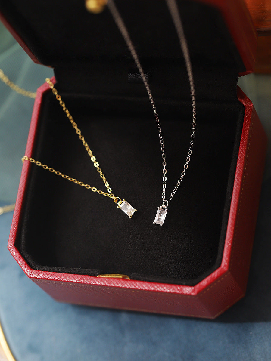 French Elegant 925 Silver K Gold Plated Small Square Diamond Necklace Women&#039;s Light Luxury Temperament Design Super Flash Clavicle Chain Necklace Women
