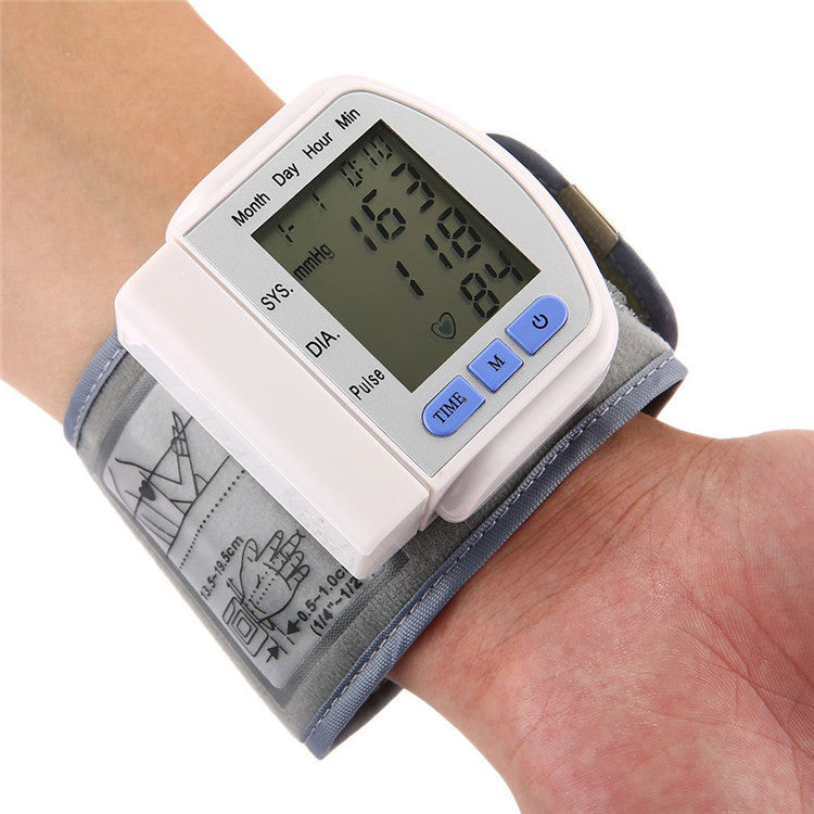 BLOOD PRESSURE DIGITAL MACHINE -English Export Packaging Electronic Wrist Blood Pressure Monitor Home Blood Pressure Meter DigItal Bp Machine