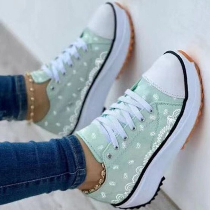 CUTE & COMFY-  Pattern Canvas Women Sneakers Casual Sport Shoes