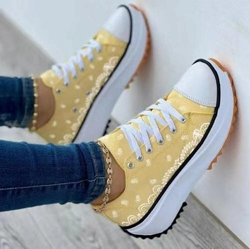 CUTE & COMFY-  Pattern Canvas Women Sneakers Casual Sport Shoes