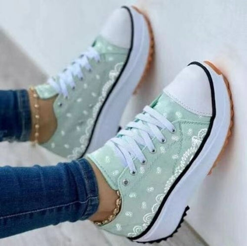 CUTE & COMFY-  Pattern Canvas Women Sneakers Casual Sport Shoes