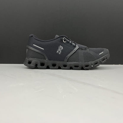 A New Generation of lightweight casual running shoes breathable and comfortable for men and women