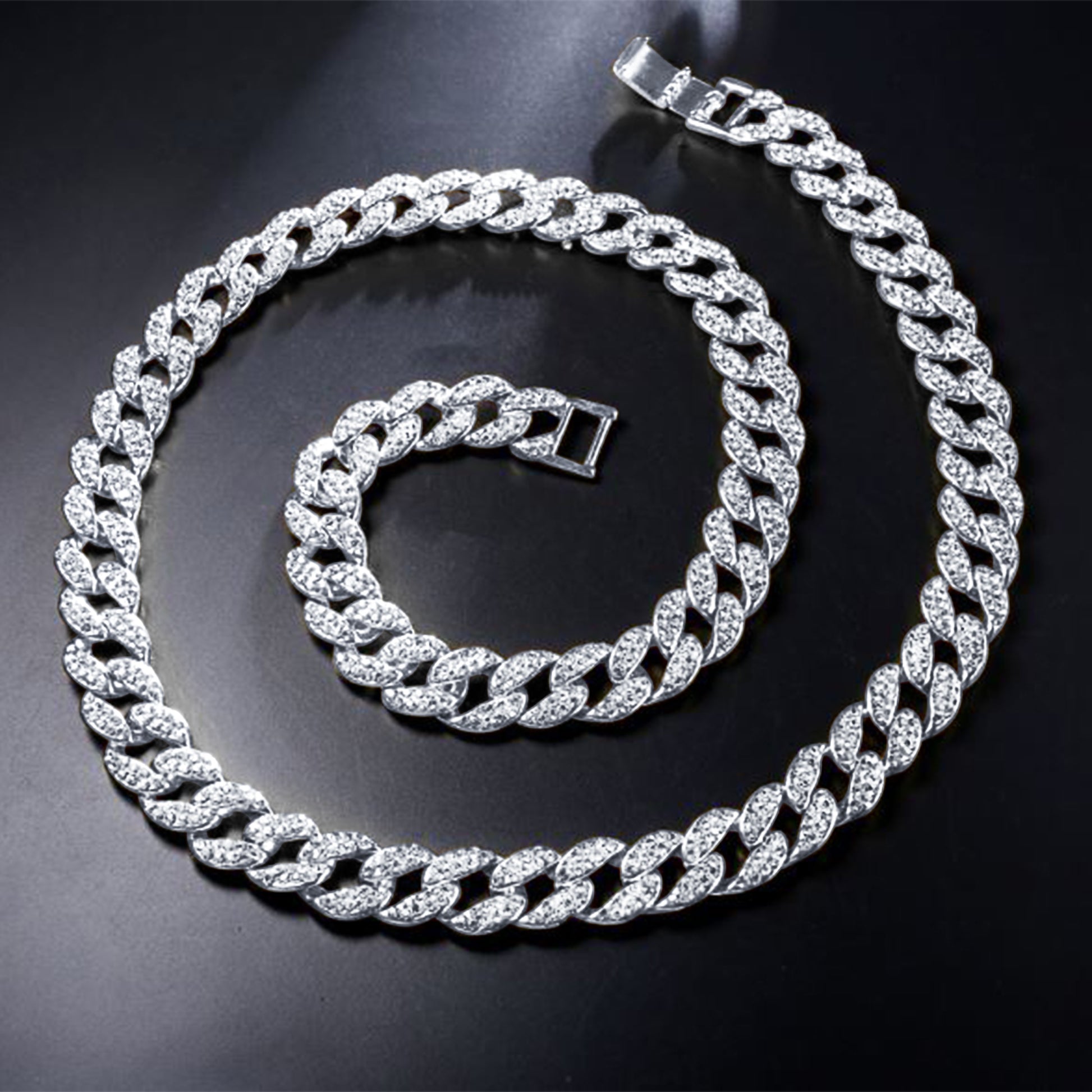 Silver Cuban Chain CREW 8 MM Cuban Chain | 970721