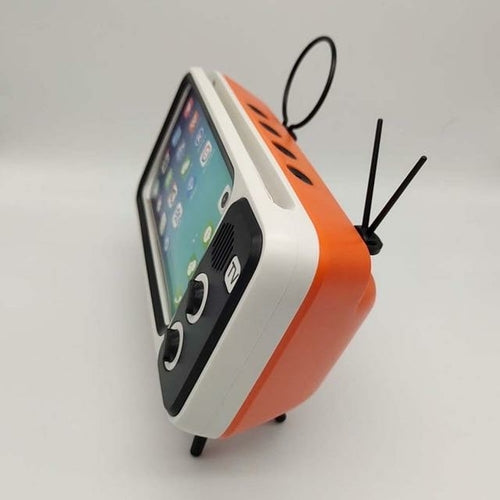 Retro TV Stand Design Bluetooth Speakers